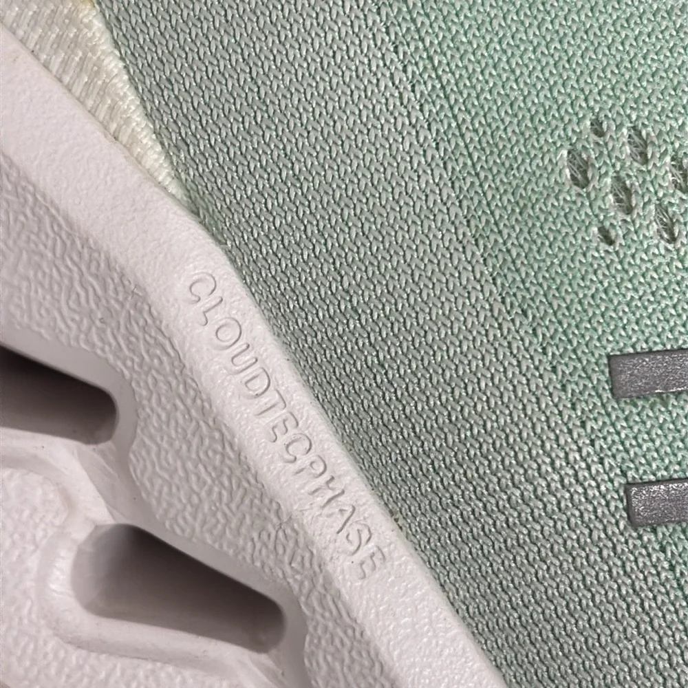 on running cloud tecphase - Picture 6 of 6